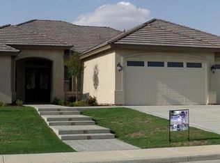 8312 Nine Iron Dr, Bakersfield, CA 93312