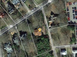 703 High St, Farmville, VA 23901