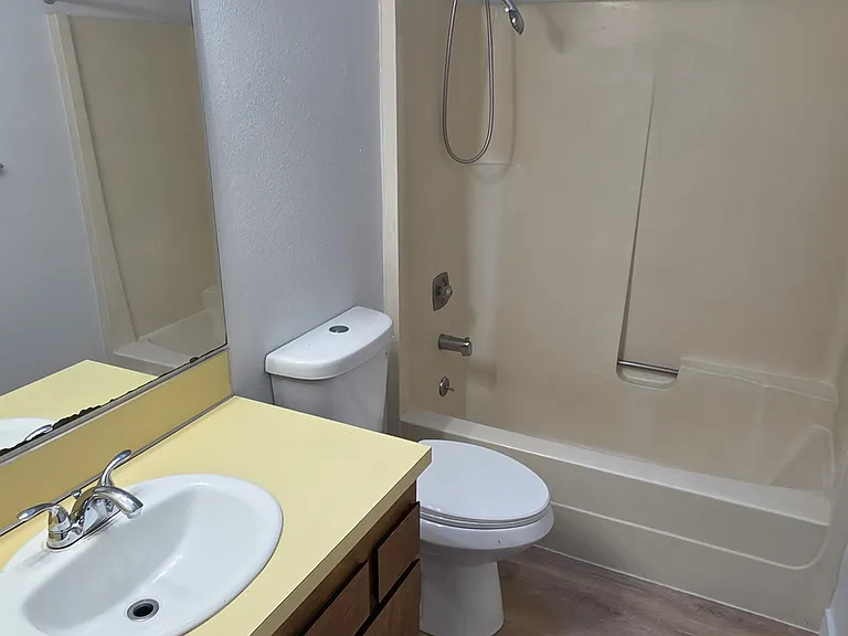 2027 Porta Ct NW — Photo 6