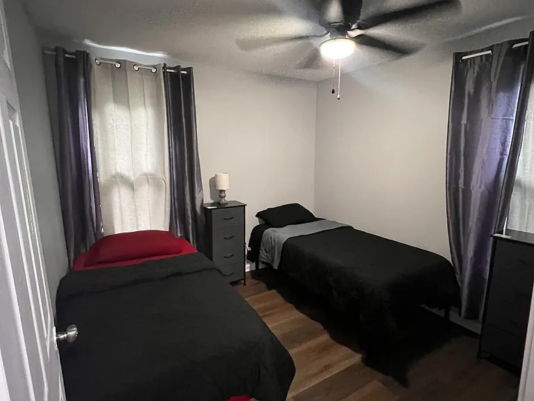 3622 Highland Ave — Photo 5