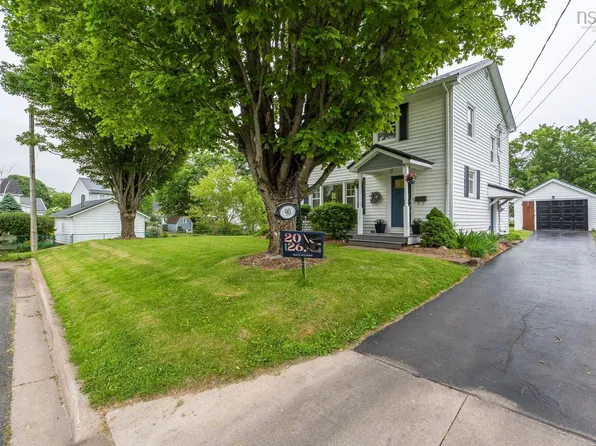 90 Churchill St, Truro, NS B2N 1N2