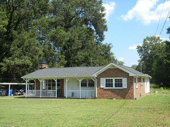 2nd image of 511 State Highway 100
