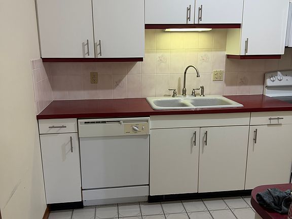 2nd image of 78-78 Remington Pond
