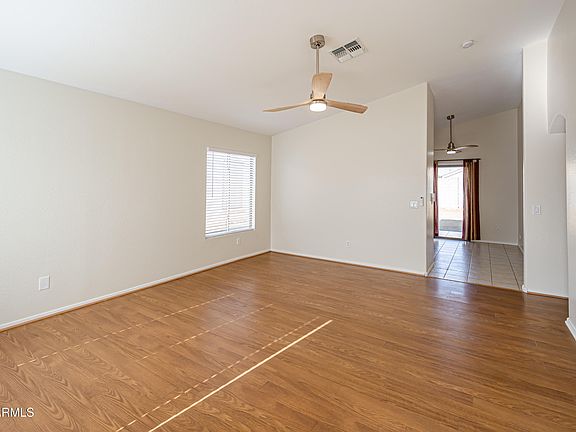 3rd image of 12750 W DREYFUS Drive