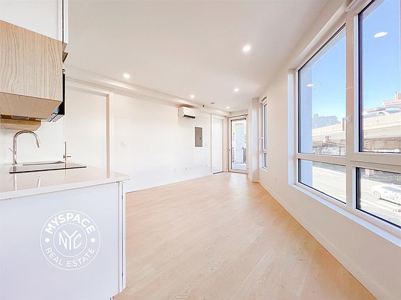 3rd image of 280 Meeker Ave #209