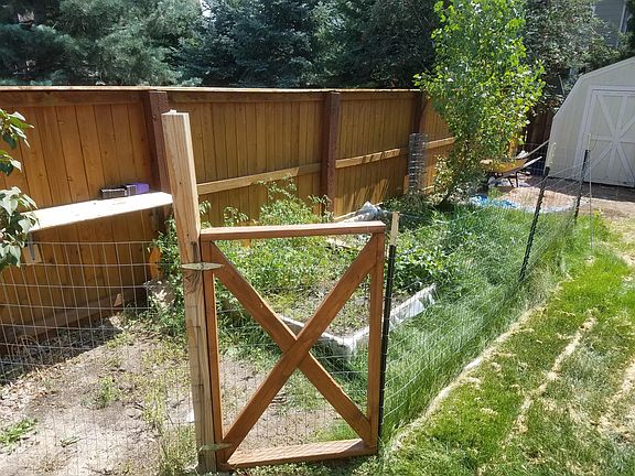 8' x 16' raised bed garden with built in sprinkler system