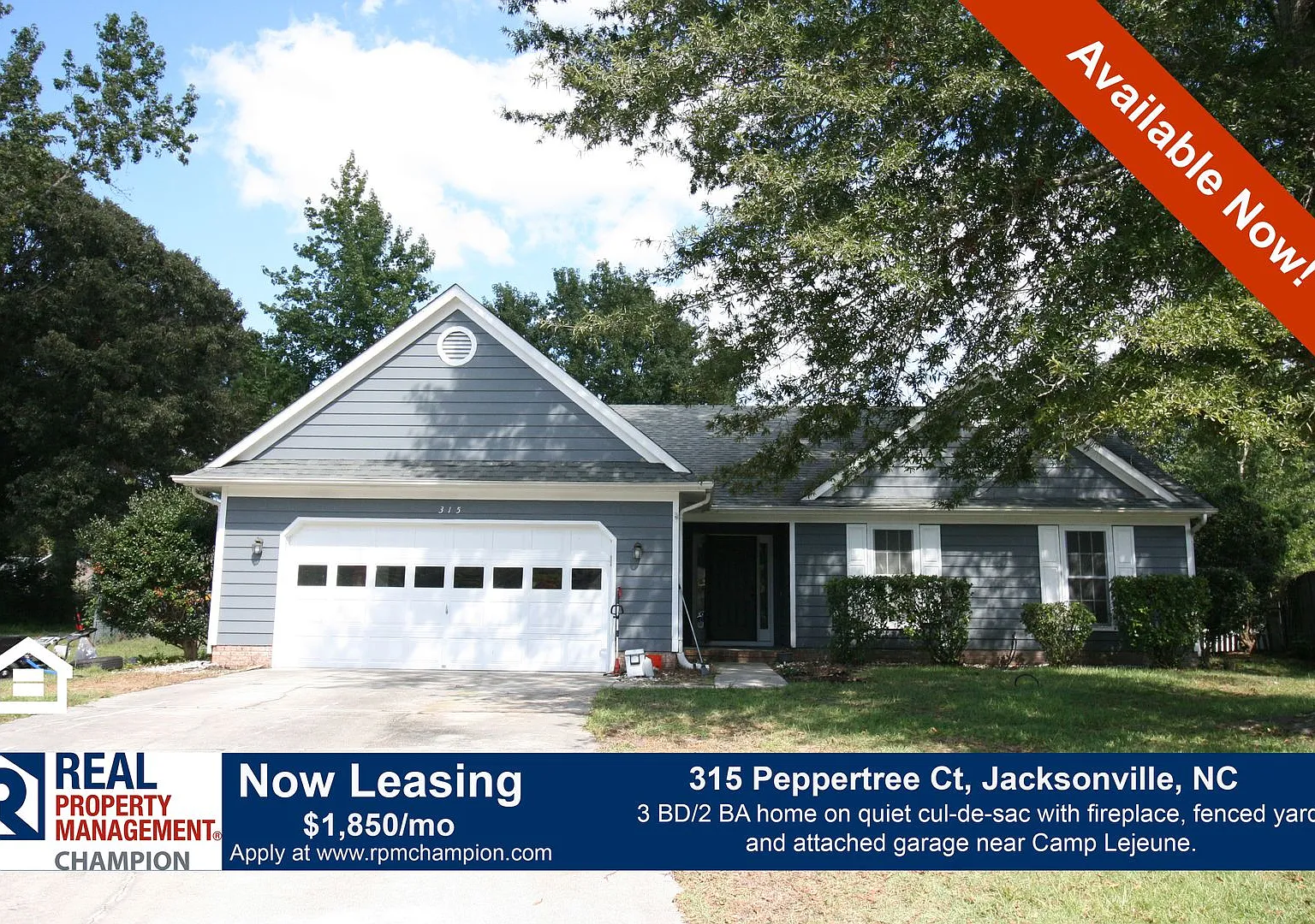 3 BD/2 BA Home on Cul-de-Sac w/Fireplace, Fenced Yard, Attached Garage Near Camp Lejeune — Photo 1