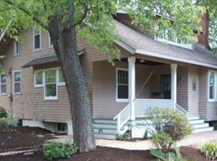 374 S Elm Ave, Saint Louis, MO 63119