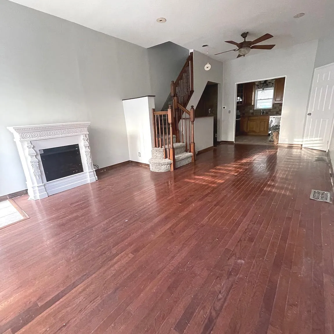 2 bed, 1.5 bath, 850 sqft, $2,000 — Photo 3