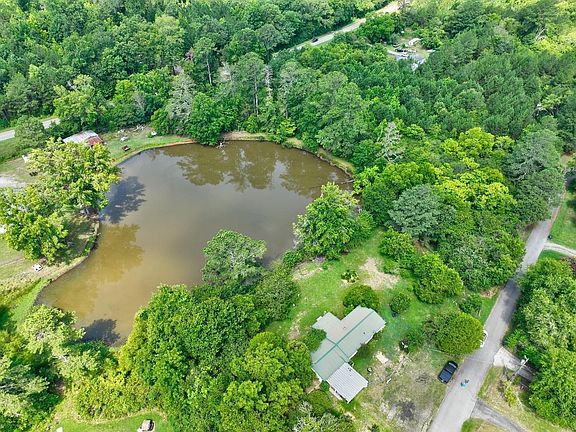 4th image of 146 Sammons Dr