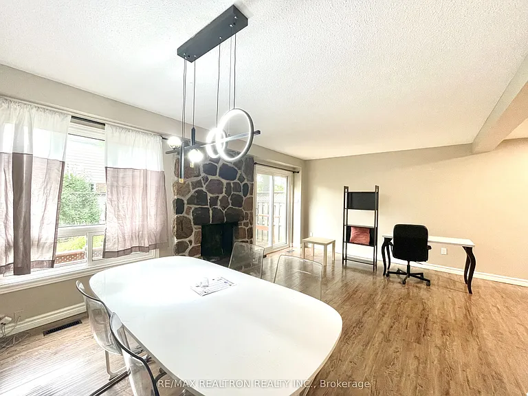 105 Carlton Rd #54 — Photo 3