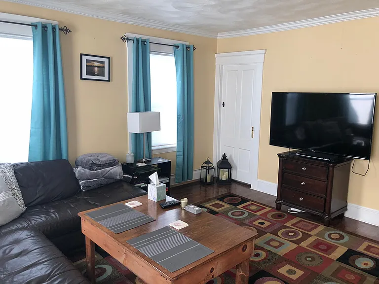 11 Prospect St #1 — Photo 10