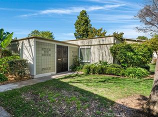 27 Avenida Castilla UNIT D, Laguna Woods, CA 92637