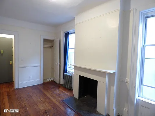 Rented by Citi Habitats | media 16