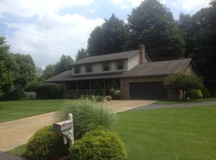 10270 Deer Run Dr, Fredericksburg, OH 44627