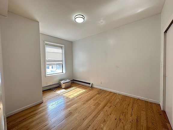 3rd image of 26 Gifford Ave #21E