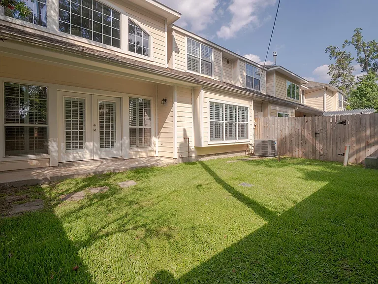 16031 Cassandra Park St — Photo 30