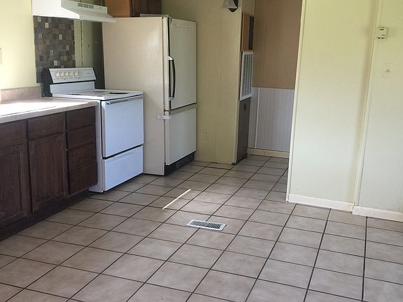 Spacious open kitchen