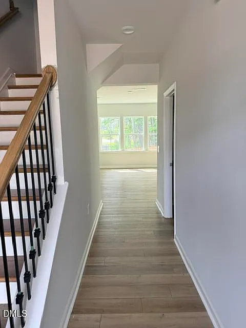 3 bed, 2.5 bath, 1872 sqft, $1,995 — Photo 4