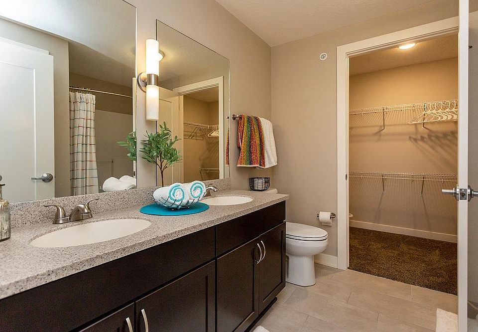 Master Bathroom with Walk In Closet