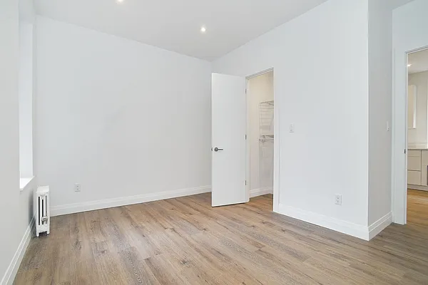 Rented by REAL New York | media 17