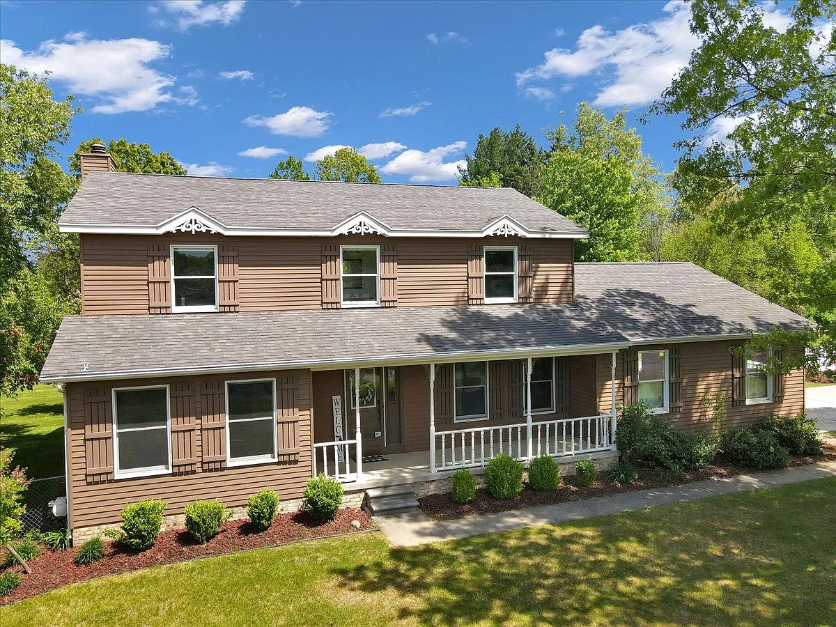 3521 Timber Ridge Dr photo 1