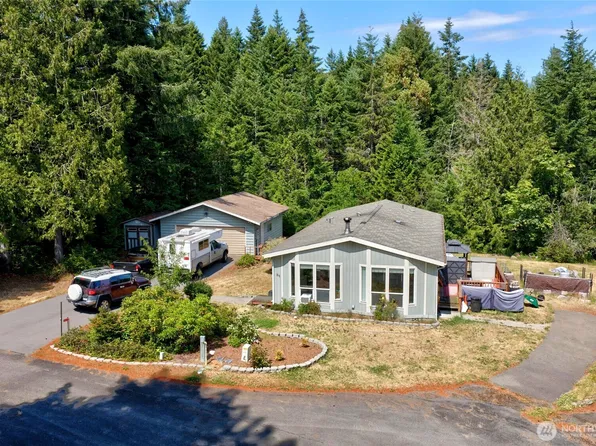 31 Hood Place, Brinnon, WA 98320