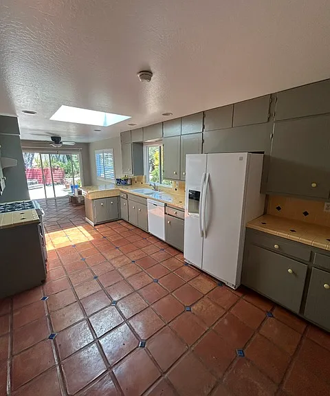 6845 Lakeview Dr #1 — Photo 5