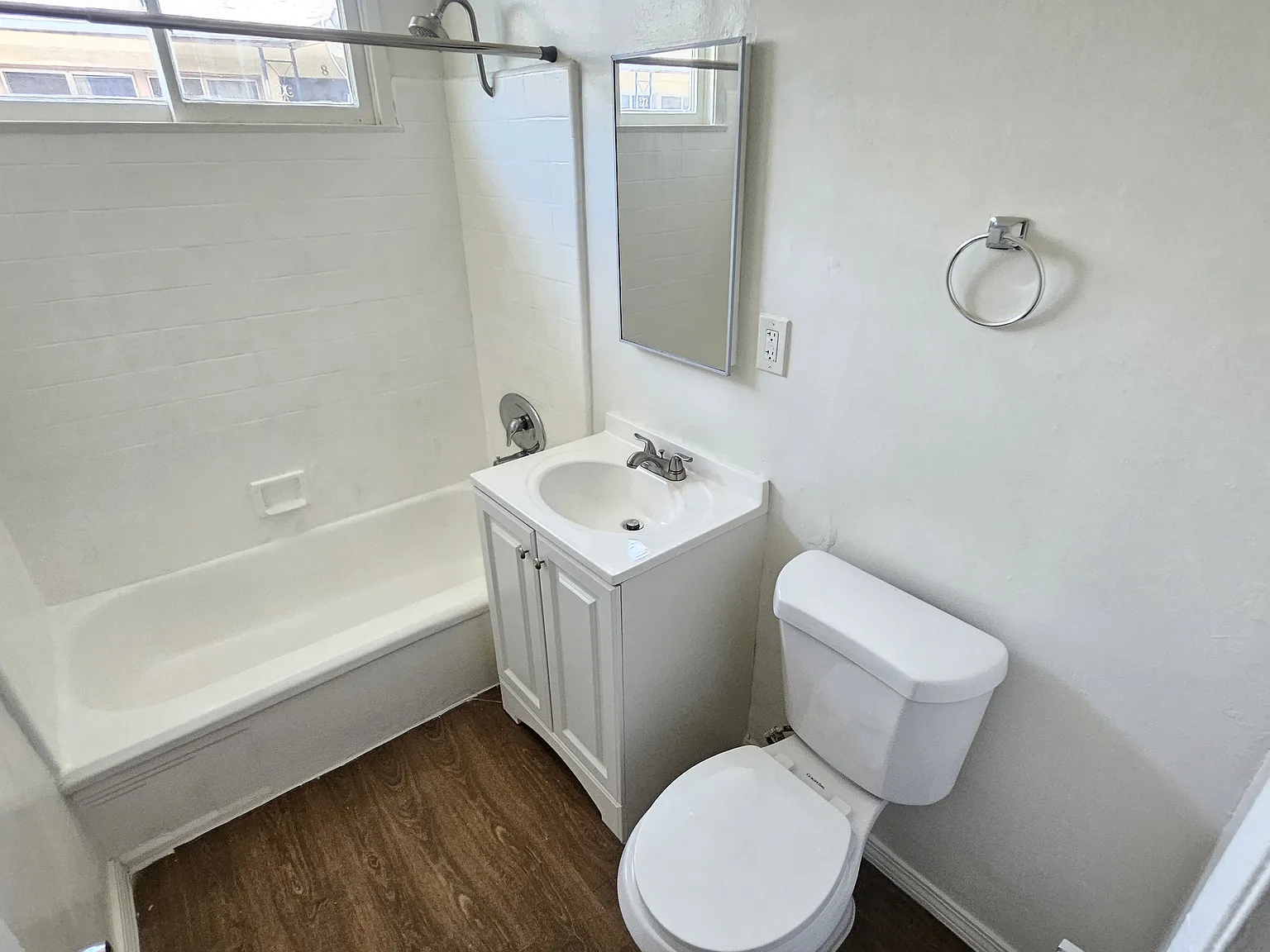 1 bed, 425 sqft, $1,550 — Photo 4