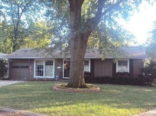4319 W 78th Ter, Prairie Village, KS 66208