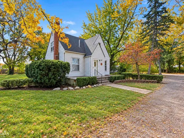 15850 Martin Rd, Roseville, MI 48066