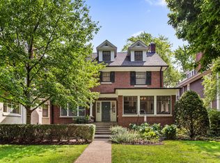2011 Orrington Ave, Evanston, IL 60201