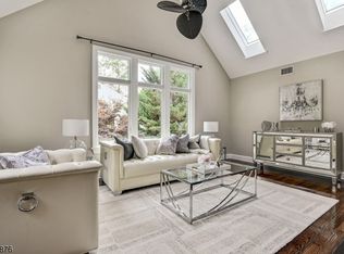 621 Mountain Ave, Berkeley Heights, NJ 07922