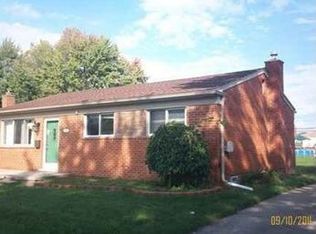 25060 Roan Ave, Warren, MI