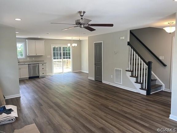 3rd image of 3713 Harris Ave