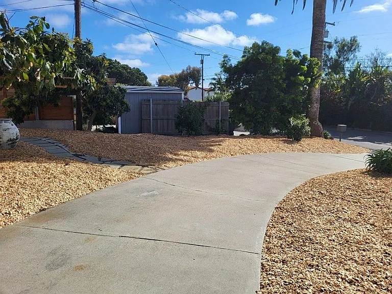 608 N Rios Ave — Photo 55
