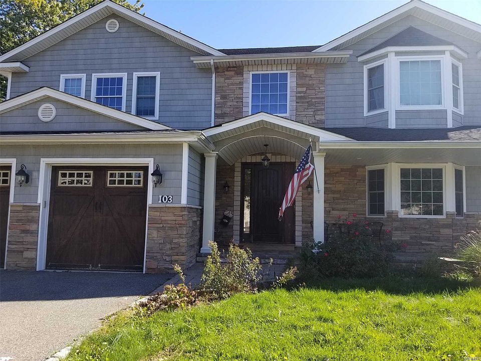 1st image of 103 Massapequa Ave
