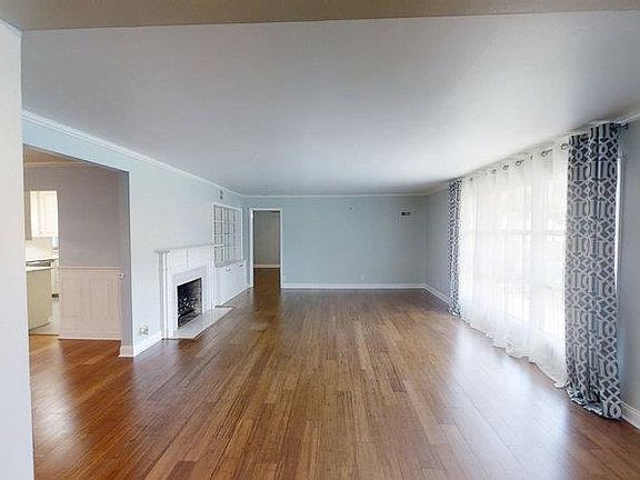 2nd image of 2925 Willow Way