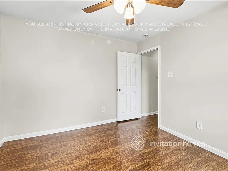 21407 Palma Grove Way — Photo 15