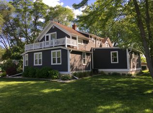 11443 W Saint Martins Rd, Franklin, WI 53132