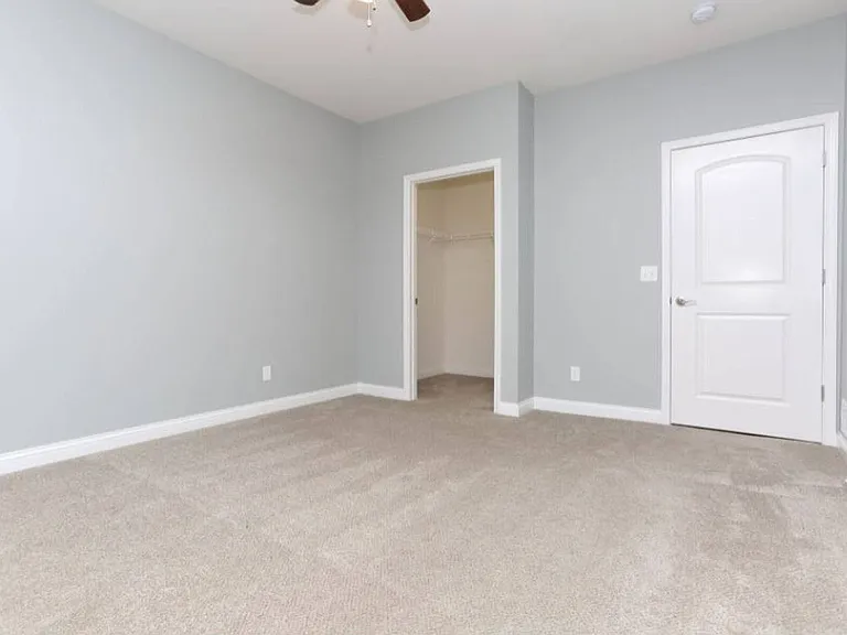 Glenmary Pointe Apartments — Photo 14