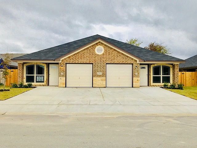 1st image of 601 Sladecek Dr #A