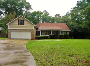 1400 Belle Island Rd, Richmond Hill, GA 31324