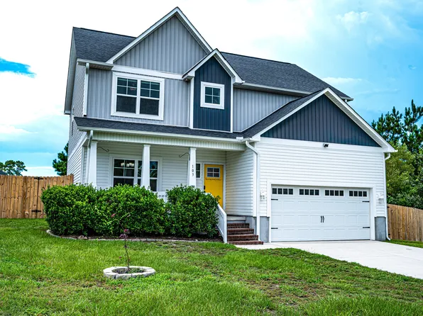 103 Chestwood Ct, Hubert, NC 28539