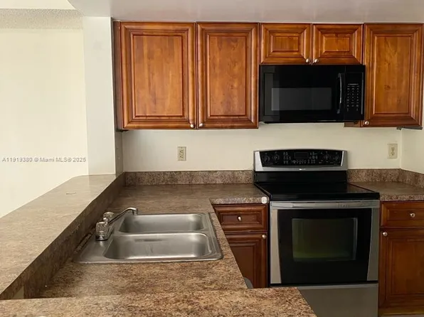 9244 W Atlantic Blvd APT 1213, Pompano Beach, FL 33071