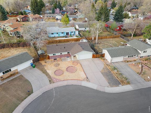 2nd image of 2912 Radcliff Cir