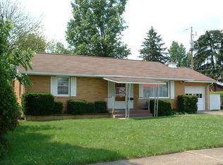 312 Wabash Ave NW, New Philadelphia, OH