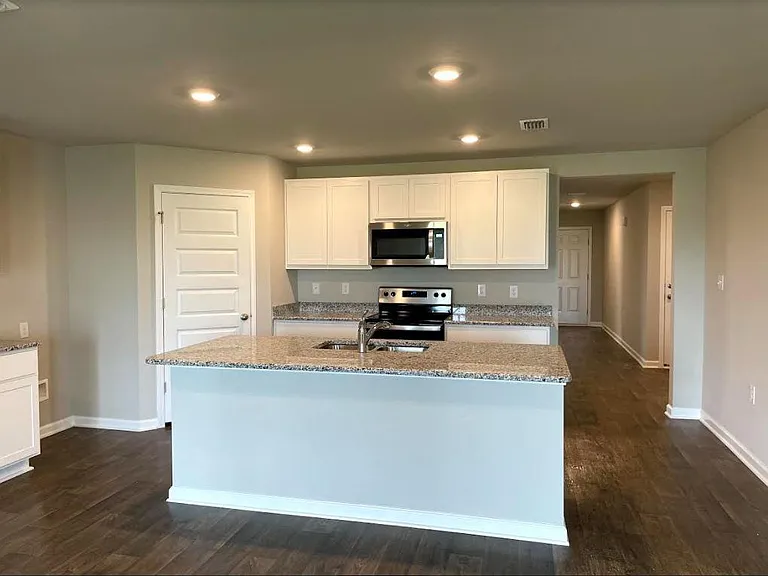 24048 Songbird Dr — Photo 2