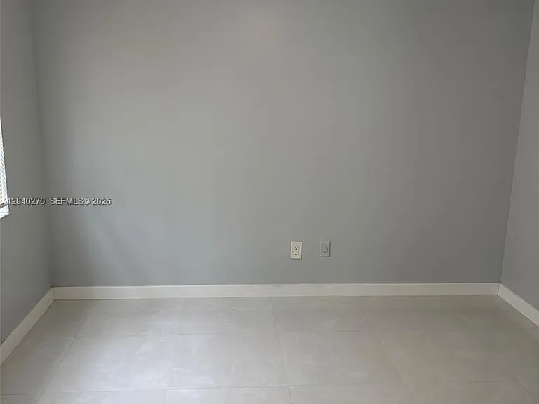 18350 Mediterranean Blvd #2-27 — Photo 7