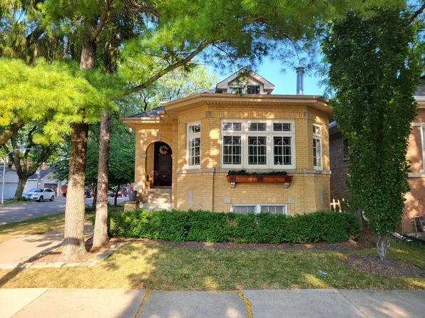 5057 N Kostner Ave, Chicago, IL 60630